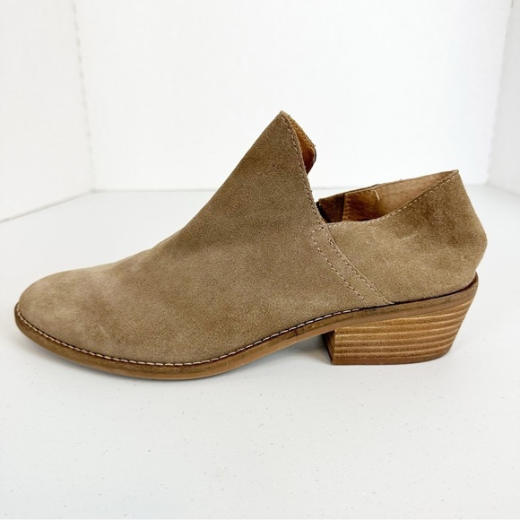 Lucky Brand Leather Cedar Fausst Wood Heel Bootie - Picture 13 of 16
